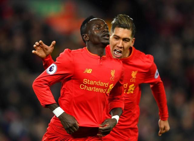 防线的中坚 防线的中坚